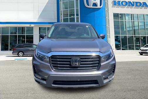 Modern Steel Metallic 2023 Honda Ridgeline RTL