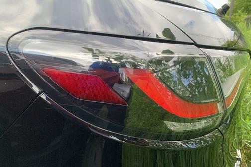Deep Ocean Pearl 2023 Honda HR-V LX