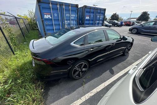 2023 Honda Accord Hybrid Base