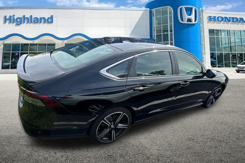 2023 Honda Accord Hybrid Base