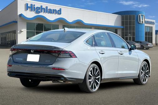 2025 Honda Accord Hybrid Touring