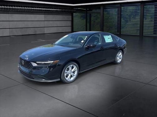 2025 Honda Accord LX 1.5T