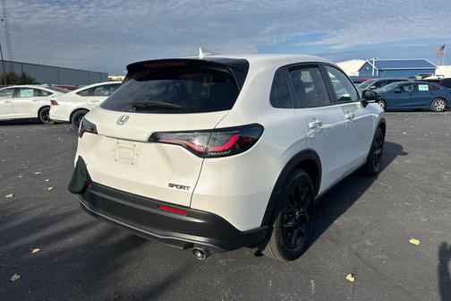 2025 Honda HR-V AWD Sport