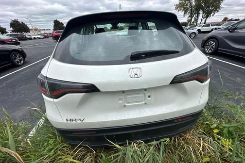 2023 Honda HR-V LX