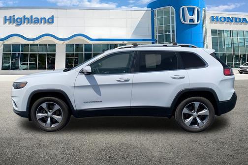 Bright White Clearcoat 2019 Jeep Cherokee Limited