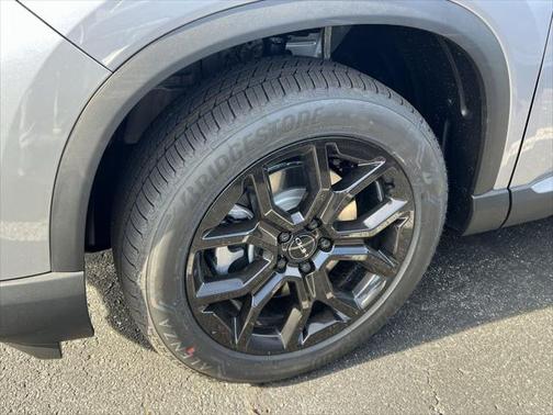 2025 Honda Pilot Touring 8-Passenger