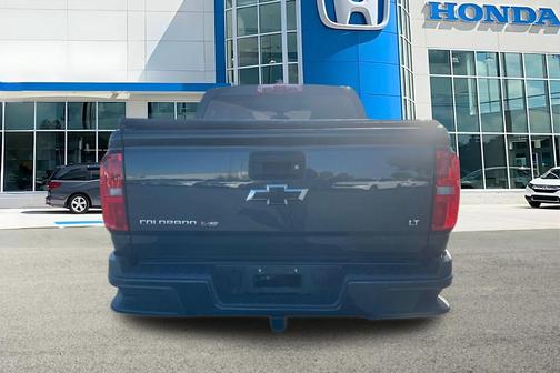 2017 Chevrolet Colorado LT