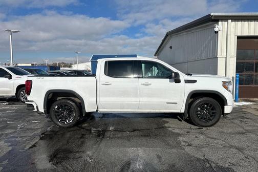 2022 GMC Sierra 1500 Elevation