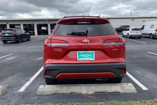 2022 Toyota Corolla Cross XLE