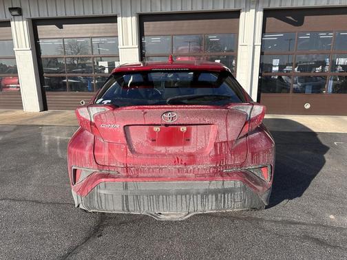 2021 Toyota C-HR XLE