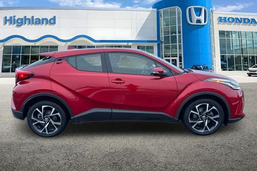 2021 Toyota C-HR XLE