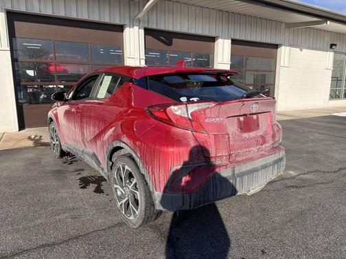 2021 Toyota C-HR XLE