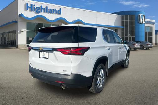 2022 Chevrolet Traverse LS