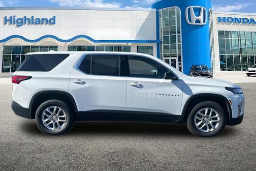 2022 Chevrolet Traverse LS
