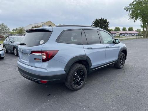 2022 Honda Pilot AWD TrailSport