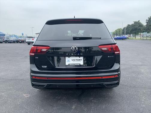 2024 Volkswagen Tiguan 2.0T SE R-Line Black 4MOTION