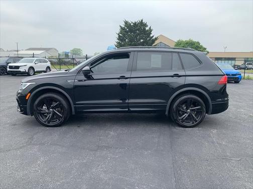 2024 Volkswagen Tiguan 2.0T SE R-Line Black 4MOTION