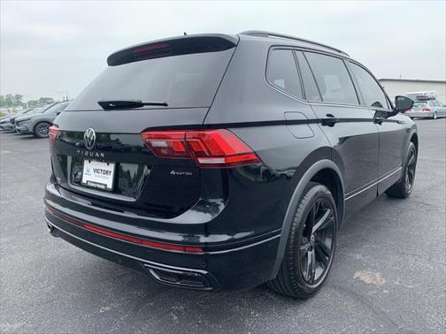 2024 Volkswagen Tiguan 2.0T SE R-Line Black 4MOTION
