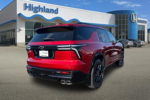 2025 Chevrolet Traverse RS
