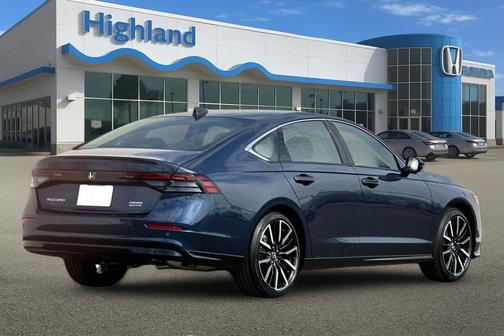 2025 Honda Accord Hybrid Touring