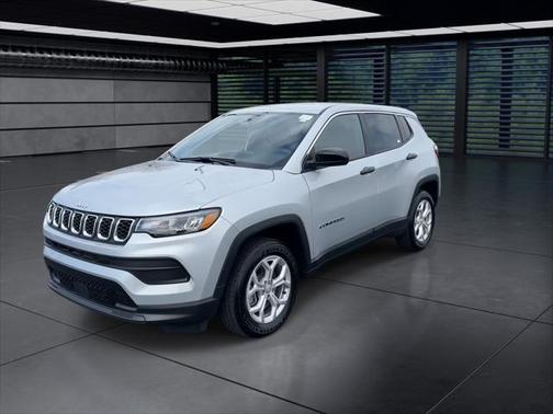 2024 Jeep Compass Sport