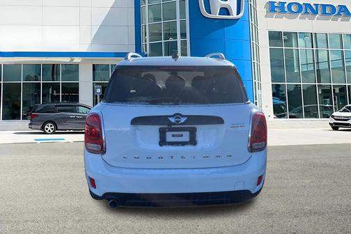 2017 MINI Countryman Cooper