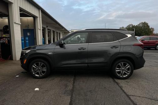 2021 Kia Seltos S