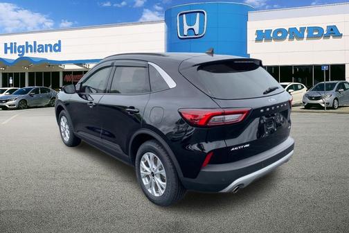 Agate Black Metallic 2024 Ford Escape Active