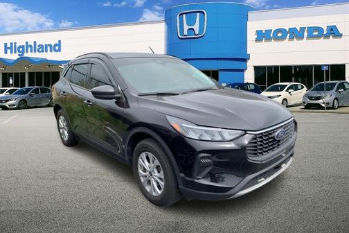 Agate Black Metallic 2024 Ford Escape Active