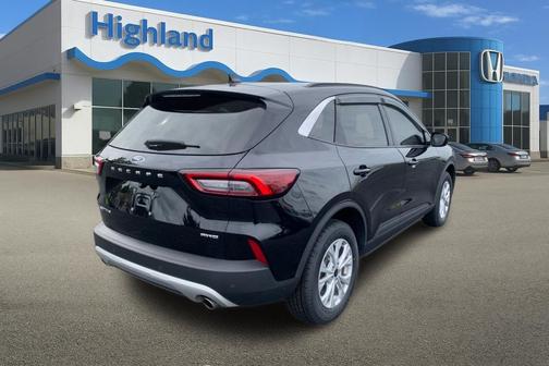 Agate Black Metallic 2024 Ford Escape Active