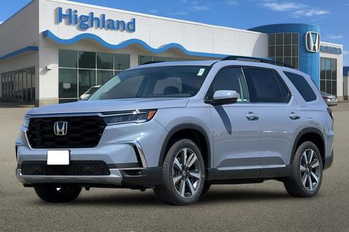 2025 Honda Pilot Touring 8-Passenger