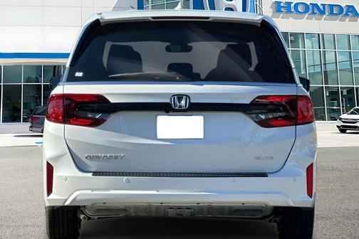 Platinum 2026 Honda Odyssey Elite