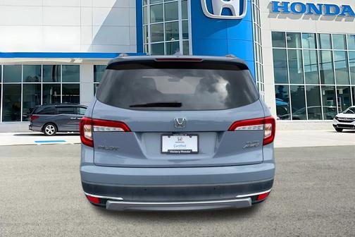 Sonic Gray Pearl 2022 Honda Pilot AWD Elite