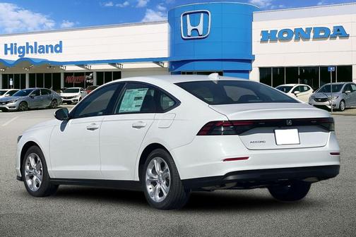 2025 Honda Accord LX 1.5T