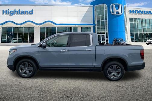 Gray 2023 Honda Ridgeline RTL-E