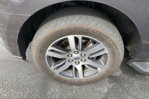 Gray Metallic 2024 Ford Expedition Max Limited
