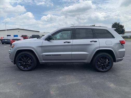 2017 Jeep Grand Cherokee Altitude