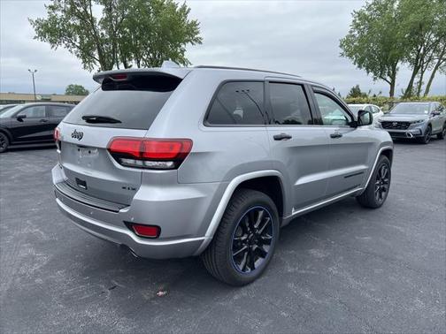 2017 Jeep Grand Cherokee Altitude