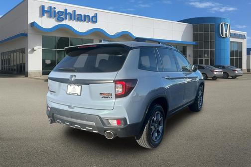 2022 Honda Passport AWD TrailSport