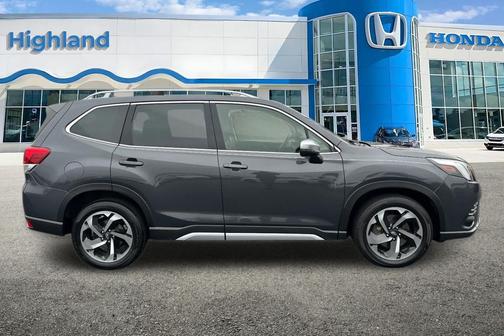 2022 Subaru Forester Touring