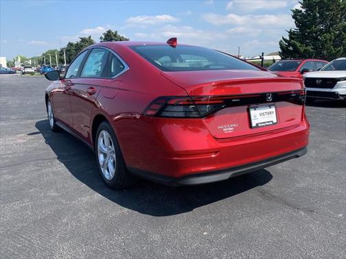 2025 Honda Accord LX 1.5T