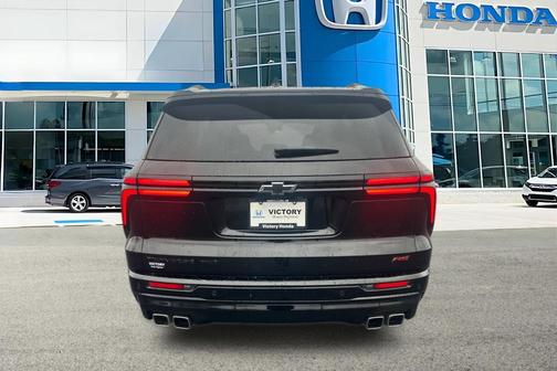 2025 Chevrolet Traverse RS