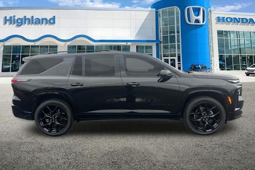 2025 Chevrolet Traverse RS