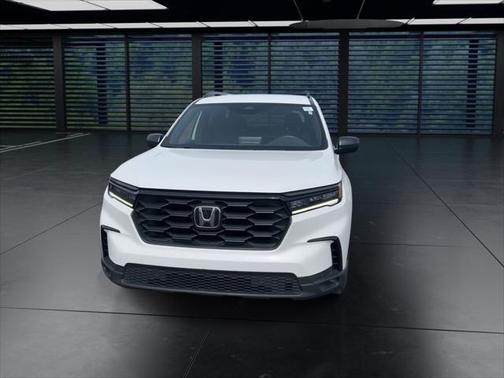 2023 Honda Pilot AWD Sport
