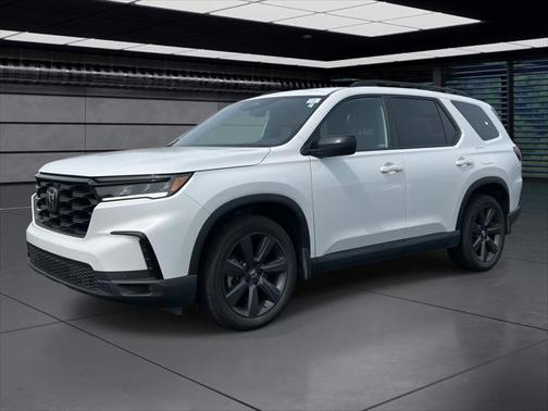 2023 Honda Pilot AWD Sport