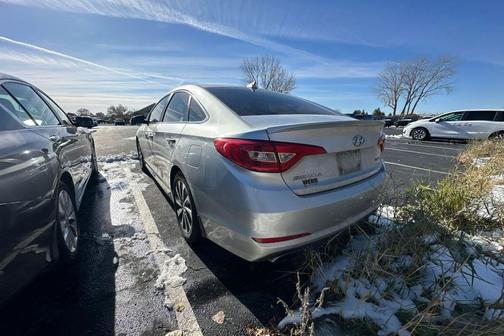 2016 Hyundai SONATA Sport
