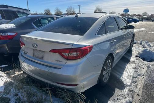 2016 Hyundai SONATA Sport