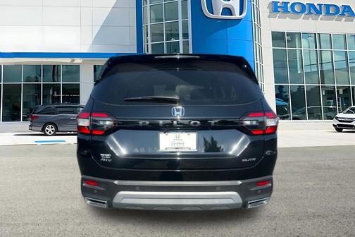 2024 Honda Pilot Elite