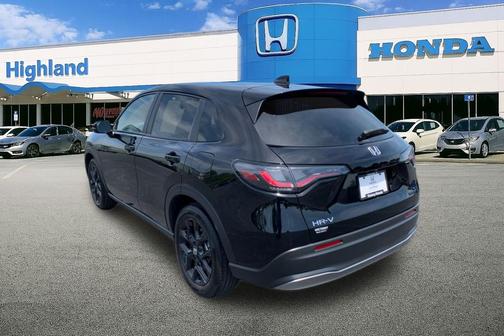 Crystal Black Pearl 2025 Honda HR-V AWD Sport