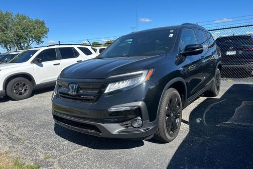 2022 Honda Pilot AWD Black Edition